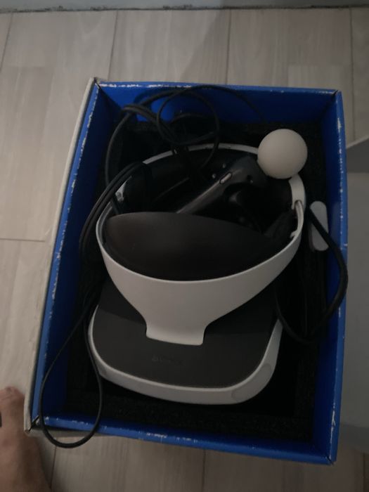 Продам VR PS 1 нормальном состояний