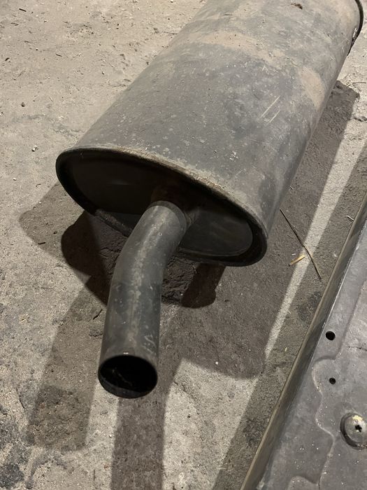 Греда и задно гърне БМВ Е30
