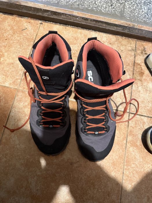 Планински обувки