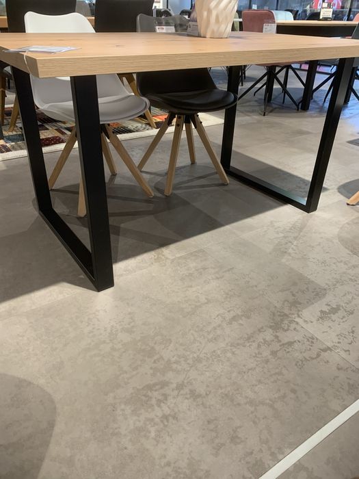 Метални крака за маса