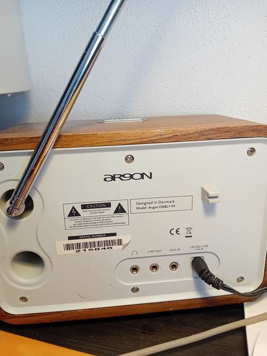 Radio Areon. Pret 100 lei