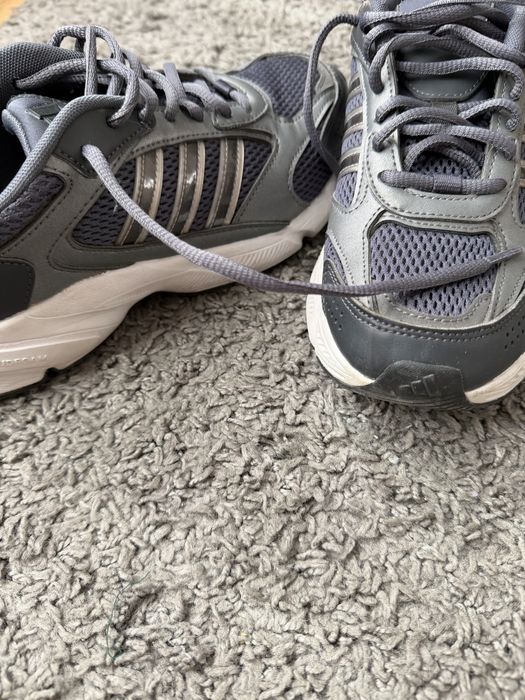 Adidas маратонки