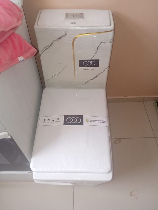 Унитаз продается...