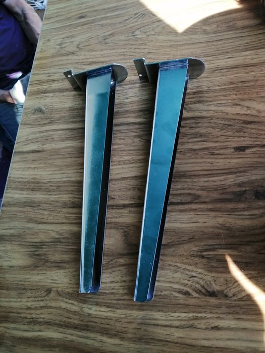 Кронштейны для полок.