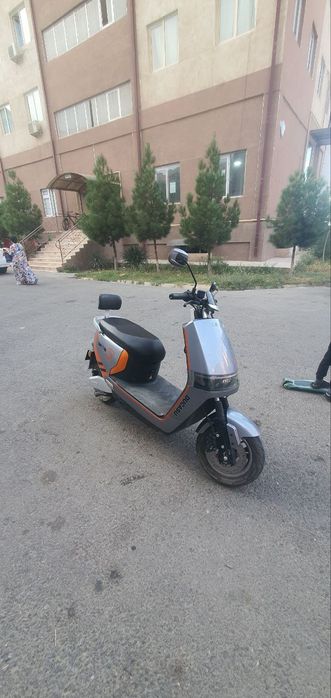 Skuter elektr Ducasu