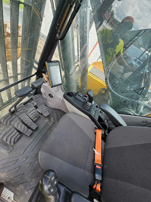 De vanzare excavator Volvo EC220ENL