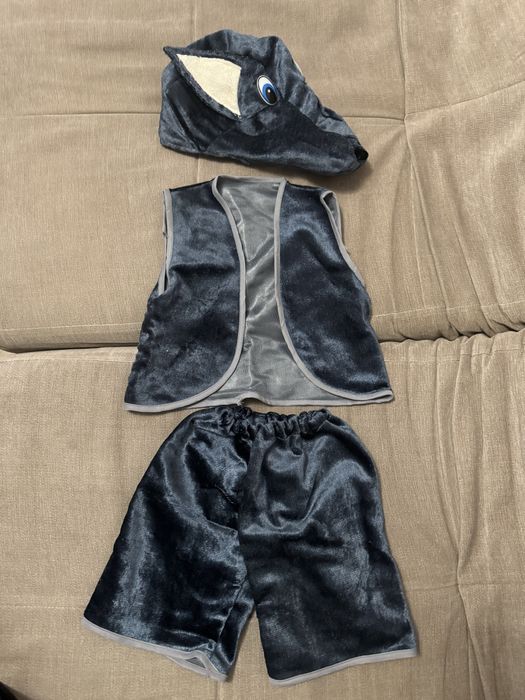 Продам костюм волка