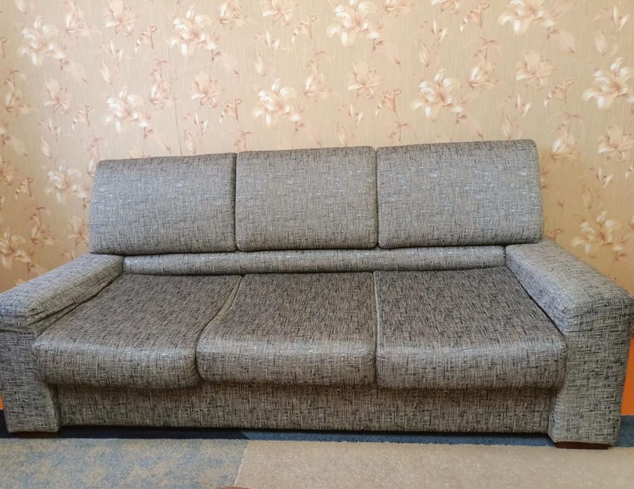 Мягкая мебель, диван