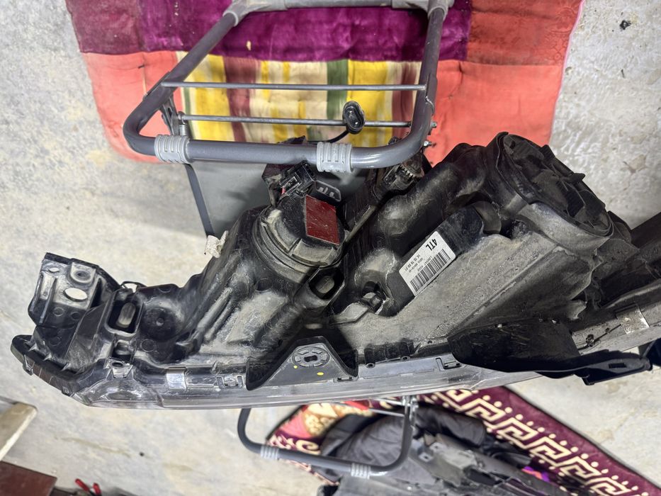 Mitsubishi outlander 2018 фара