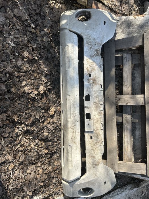 Продам б/у бампера