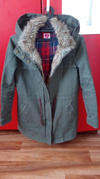 Всё по 5 000 тенге. Самовывоз