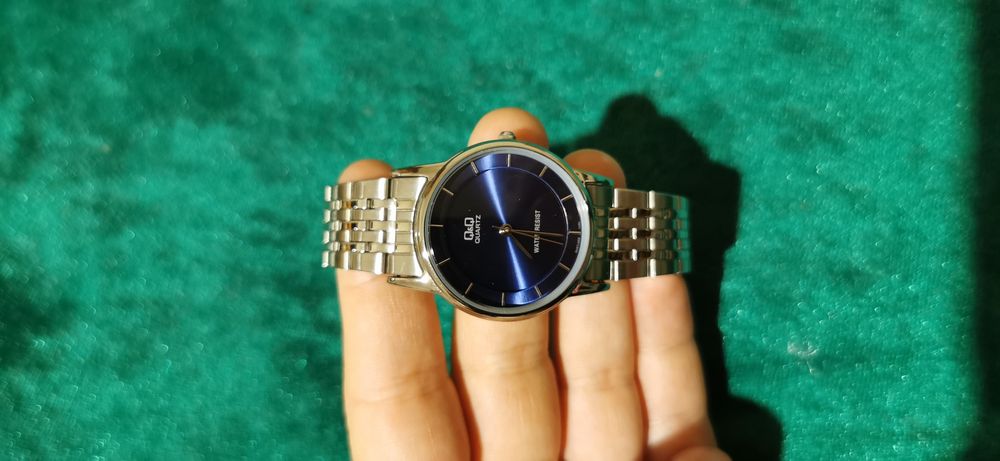 Ceas damă, Q&Q, nou