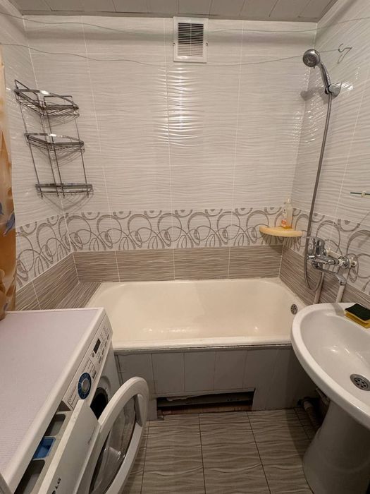 Сдаётся в аренду 2/2/5 на м-ве Карасу-1 (Ориентир кафе Дунье)