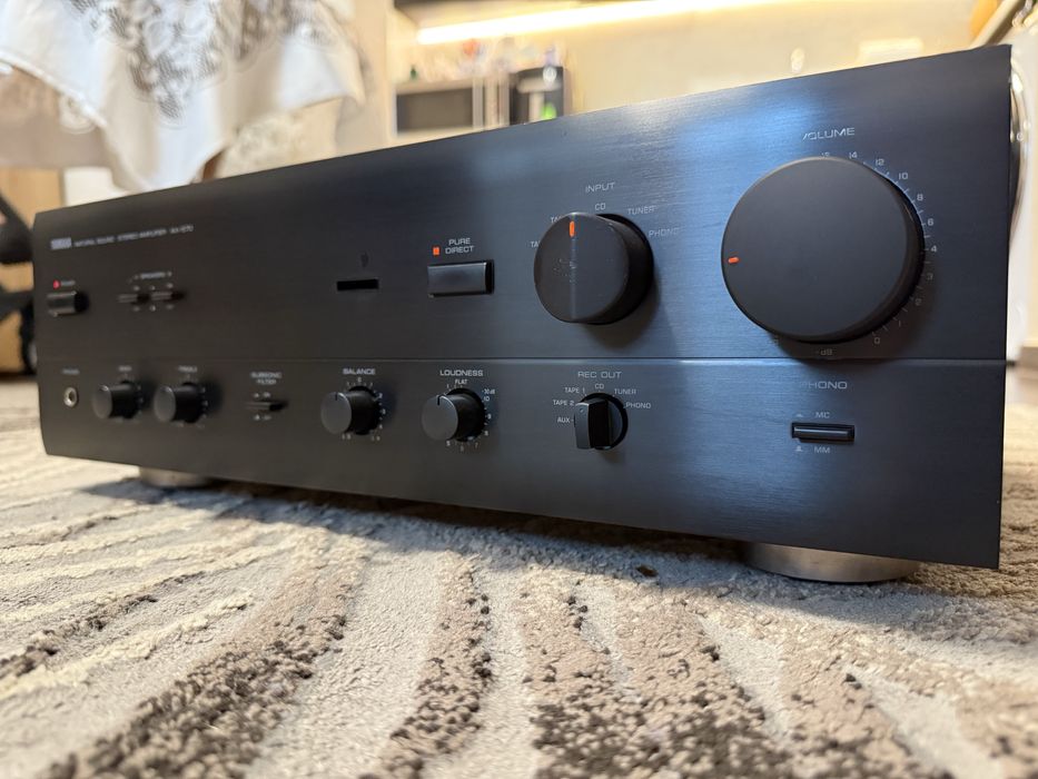 Стерео усилвател Yamaha AX-570