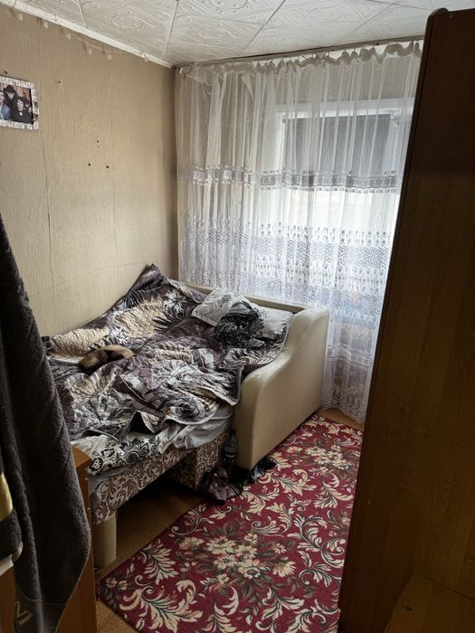 Продам 4-х комн квартиру