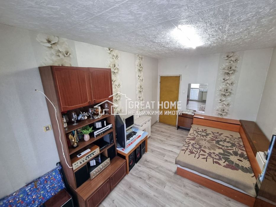 Продава се Четиристаен апартамент в Търговище, Изток 1 - 89 кв.м за 447 €/кв.м - Снимка #3