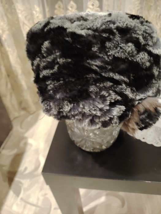 Продам шапки б/у