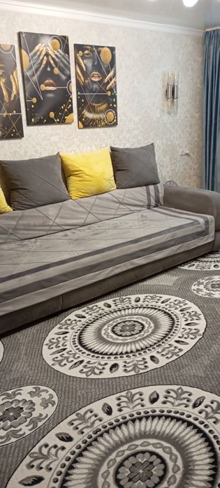 Продам Диван серый