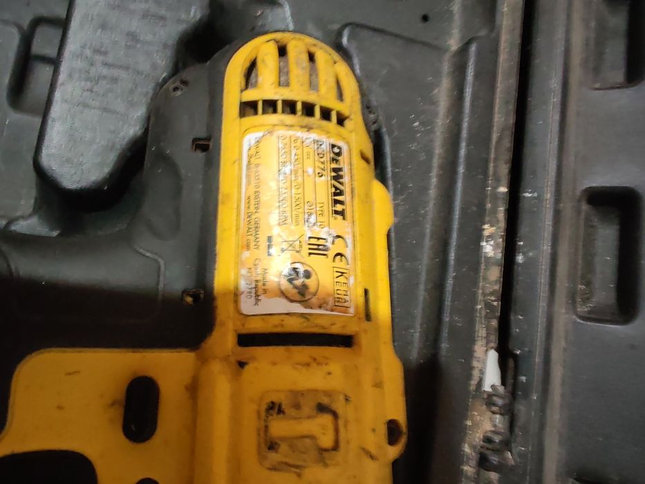 Filetanta Bormașină DEWALT dcd 776
