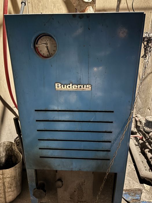 Продам печь Будерус б/у