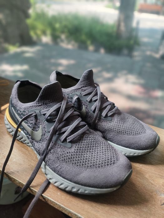 Nike - Epic React Flyknit 2 Sneakers