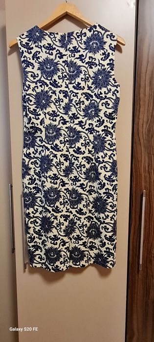 Дамска нова рокля