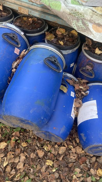 30- ти литовые бочки