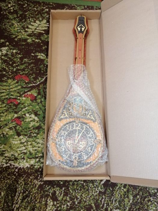 Продам часы в стиле домбыра.