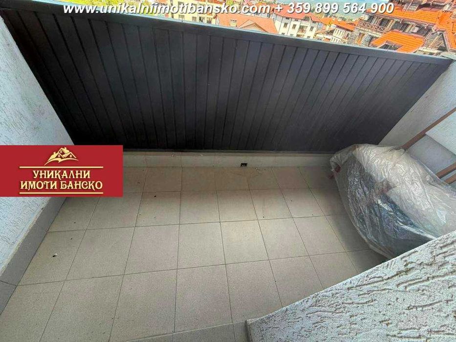 На главната улица в ски зоната! Двустаен апартамент за продажба в Банско