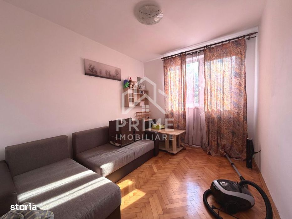 Apartament decomandat, 2 camere, etaj 2/4 - Micro, Aiud