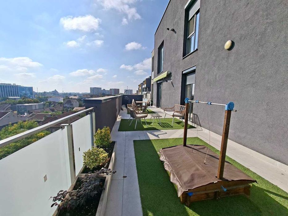 3 camere cu terasă panoramică 55 mp tip Penthouse – Vivalia - Centru
