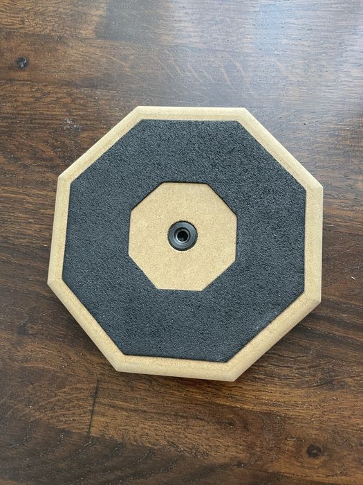 Practice pad tobe Evans Real Feel 7”