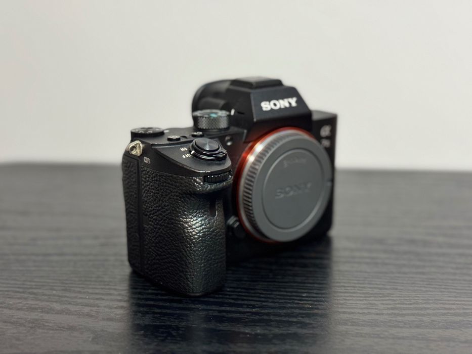Sony A7 III 24MP-4K Full Frame - 20 000 cadre + obiectiv