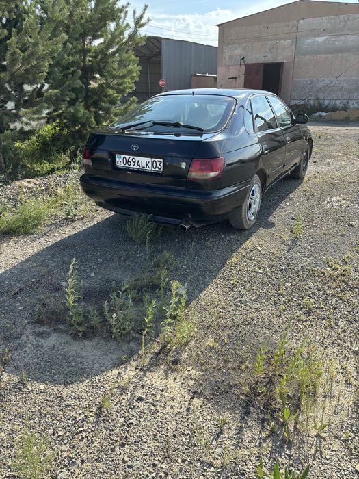 Продам машину звоните