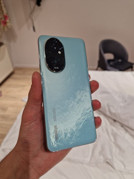 Telefon mobil HONOR