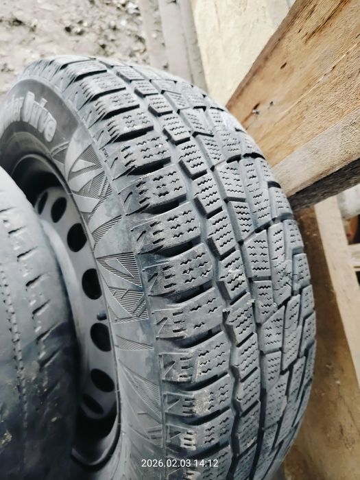 Диски с резиной зимние