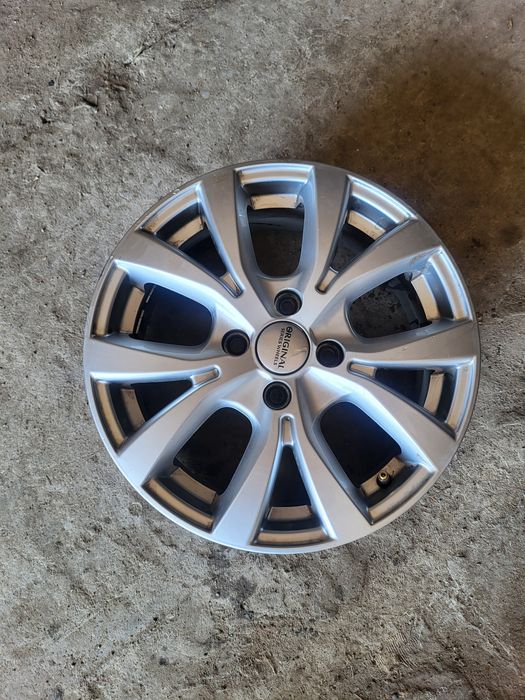 Диски легкосплавные r15 комплект (в ассортименте)