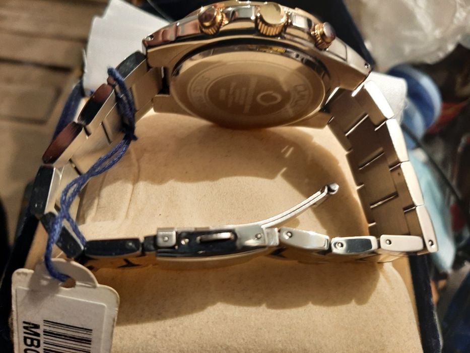 Часы мужские Omax.