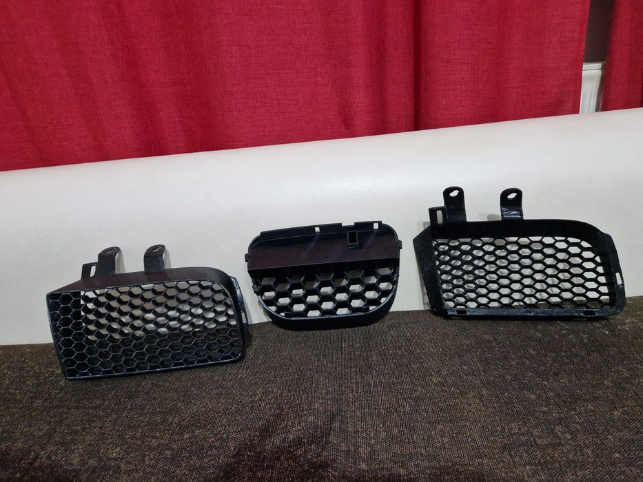 Grile seat Leon /toledo 1m cupra  bara si capotă