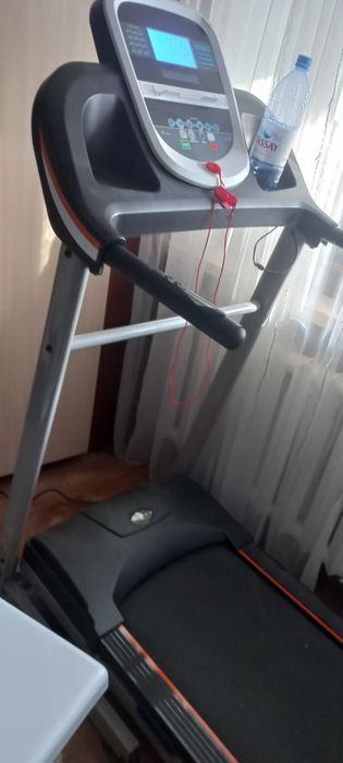 Беговая дорожка.