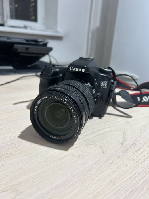 Фотоаппарат Canon 70D