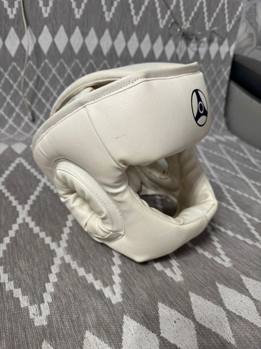 Защитный шлем 8-10 лет