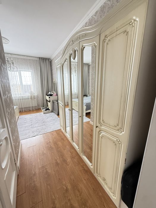 Спальный гарнитур