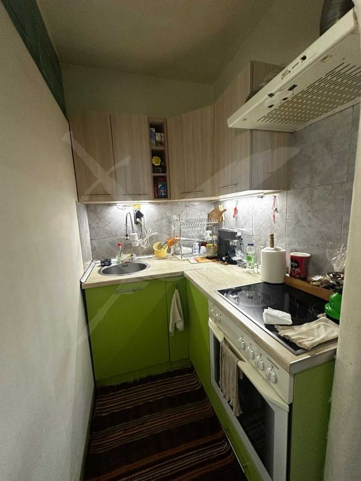 Тристаен апартамент в Кючук Париж 82016