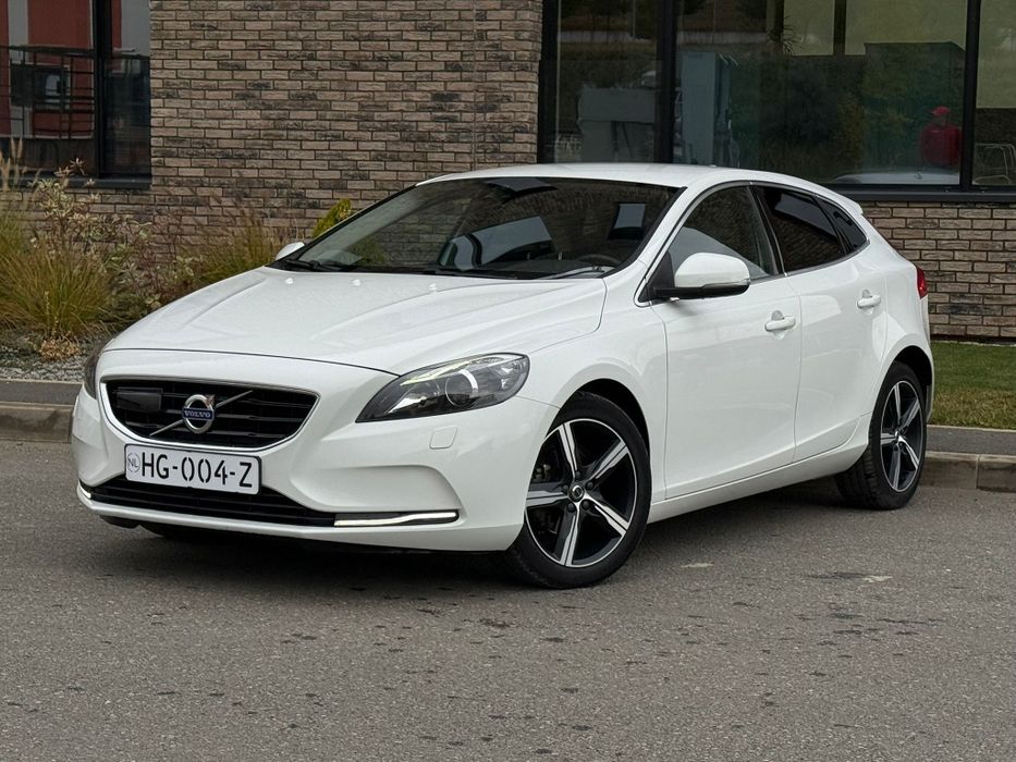Volvo V40 motorizare 2.0 Euro 6 impecabila full dotari