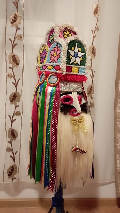 De vânzare comanac și haine