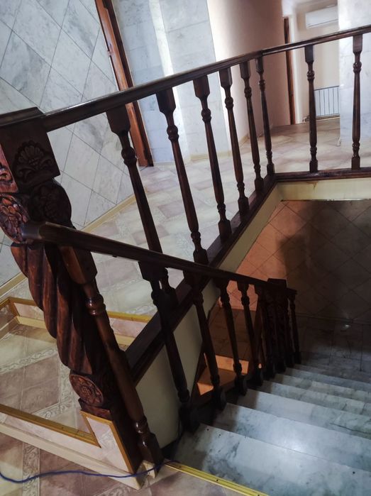 Продам двухэтажный коттедж