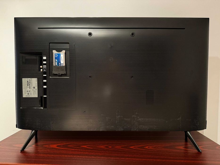 Televizor Smart LED Samsung UE43TU7072 - 108 cm, Ultra HD 4K