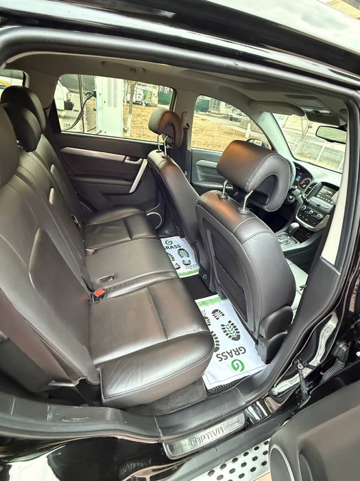 Chevrolet captiva 4 2018 qora