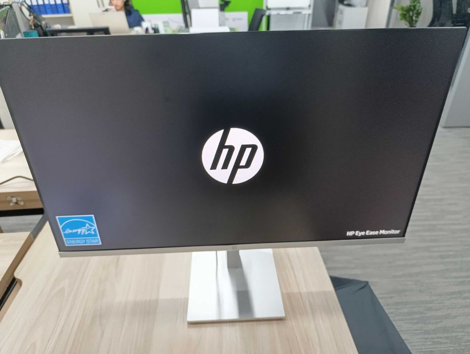 Monitor (HP 5 - Full HD 27'')